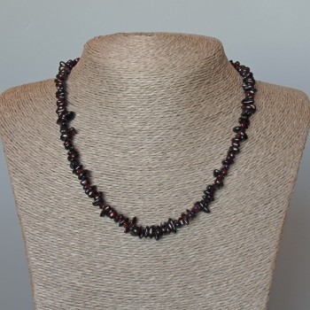 Colier din granat natural, fațetat, diametrul mărgelelor 6×2 mm, lungime 45 cm