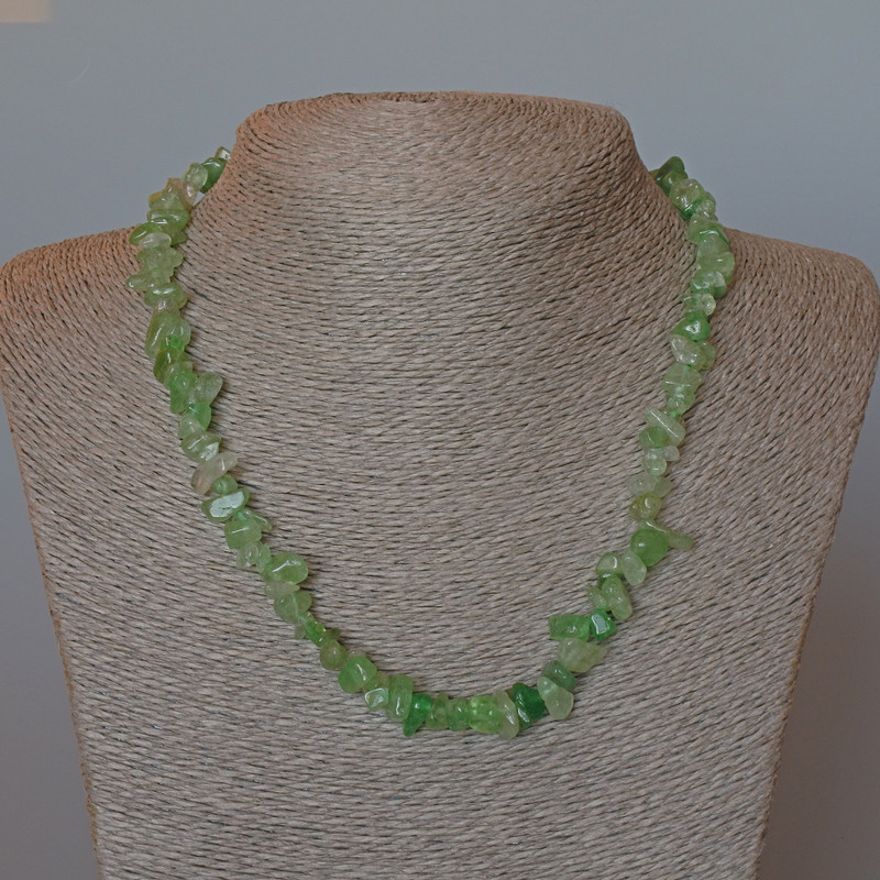 Colier din aventurin verde, piatră naturală – fragmente, diametru 8x4 mm, lungime 45 cm