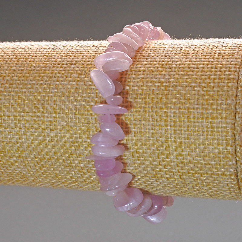 Brățară din kunzit, piatră naturală, granule, diametru 8x4 mm, lungime 18 cm (elastic)