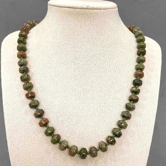 Colier din jasper heliotrop natural, piatră netedă rondel, diametrul 9x7 mm, lungime 48 cm