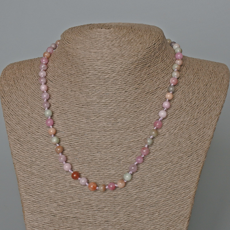 Colier din jad colorat cu bile netede, diametru de 6,5 mm, lungime 47 cm