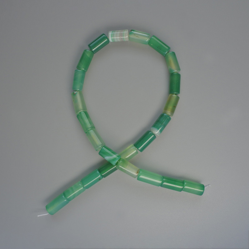 Mărgele din agat verde salată, piatră naturală, formă cilindrică, diametrul 8×16 mm, lungime 38 cm, pe fir