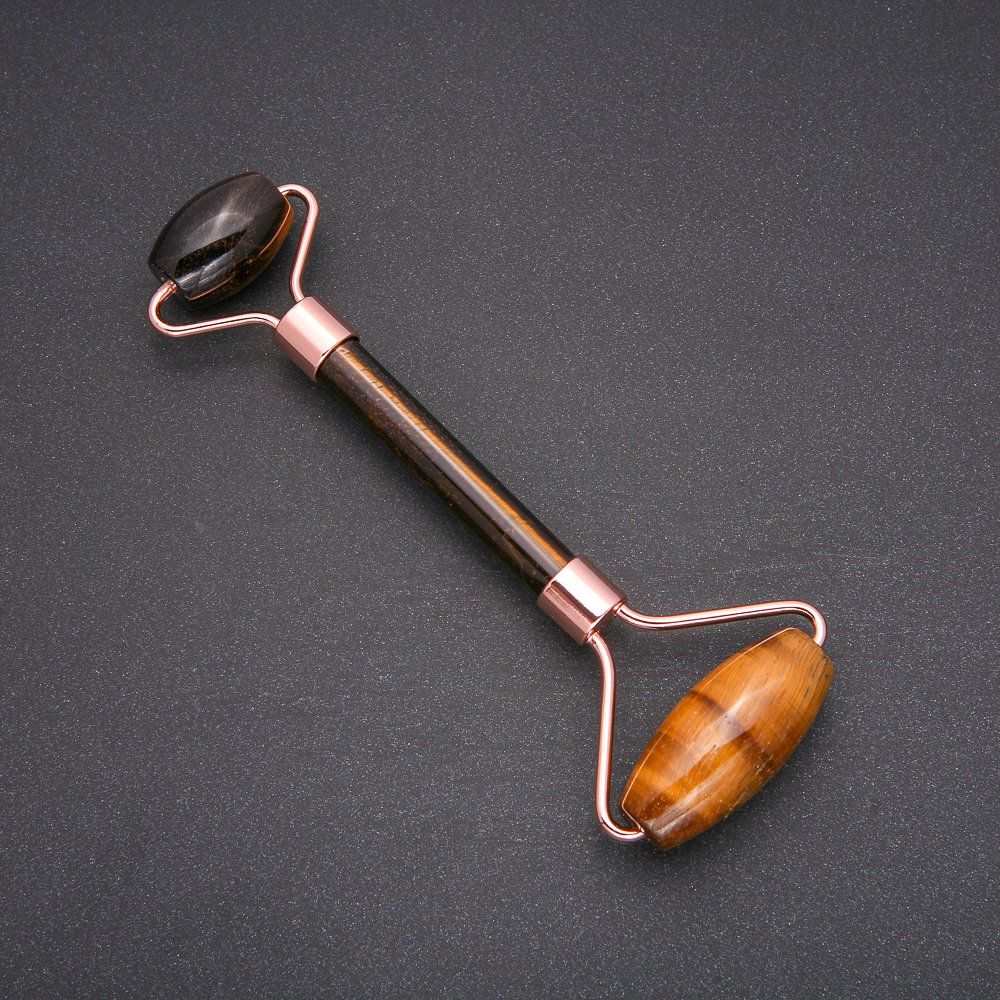 Rolă de masaj din piatră ochi de tigru, metal auriu, lungime 14,5 mm