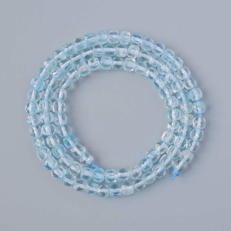 Mărgele de topaz, piatră naturală, tăiate cuburi, diametrul 4 mm, lungime 40 cm, pe fir