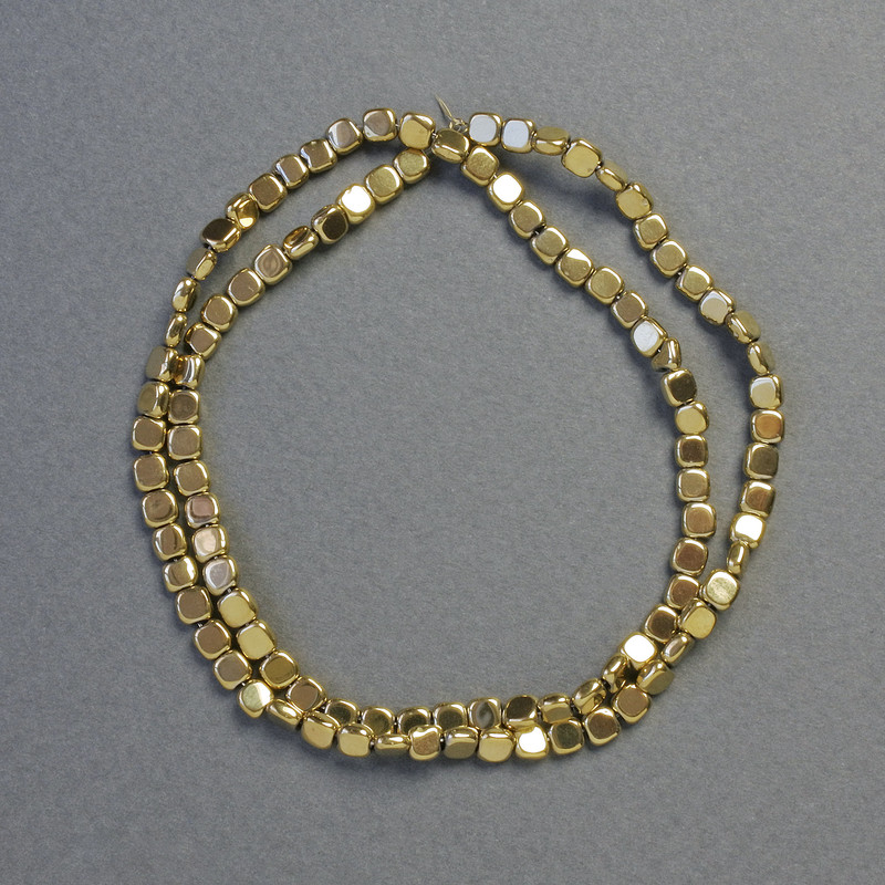 Mărgele hematit aurii, de formă pătrată, diametru 4×4×2 mm, lungime 40 cm, șir