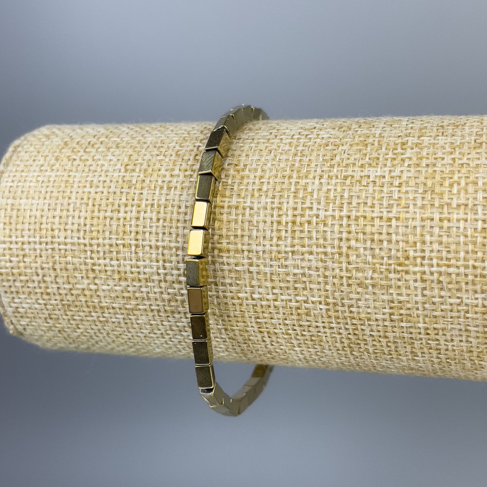 Brățară din hematit auriu, mărgele dreptunghiulare, diametrul 5x3 mm, lungime 18 cm, bază elastică