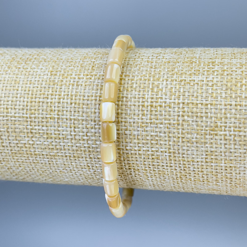 Brățară din sidef, tăietură facetată, diametrul 6×5 mm ±, lungime 18 cm ±, pe elastic