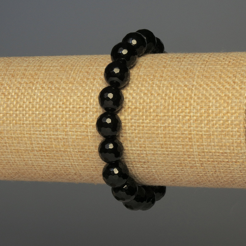 Brățară din agat, mărgele tăiate, diametrul de 10 mm, lungime 18 cm, pe elastic