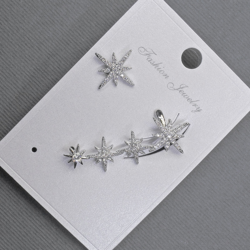 Cercei cu știft, cabochon pe ureche, metal argintiu, 13x37 mm ±, cristale albe