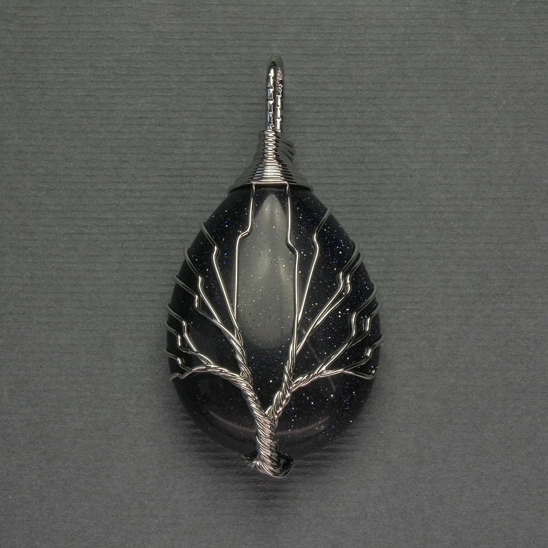 Pandantiv Picătură Aventurin Noapte Kiira 24x35x48mm - înfășurat în metal argintiu