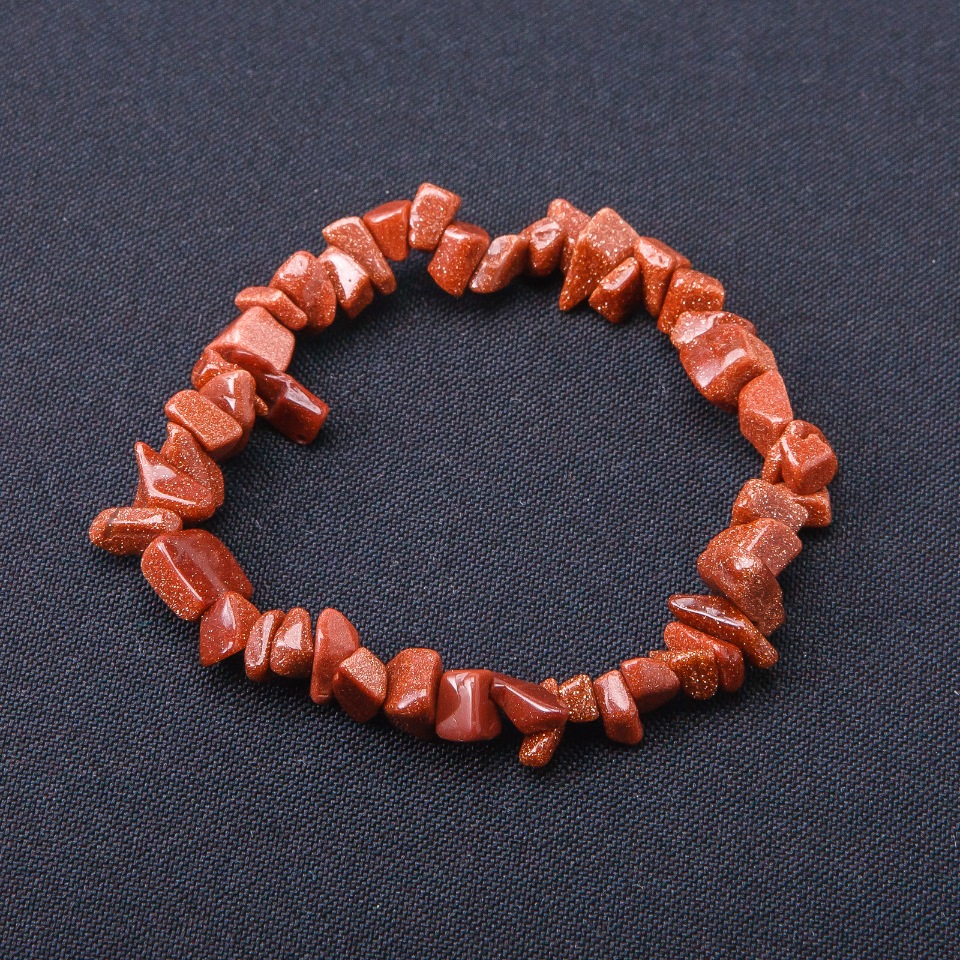 Brățară din aventurin «Nisip auriu» - fragmente pe elastic