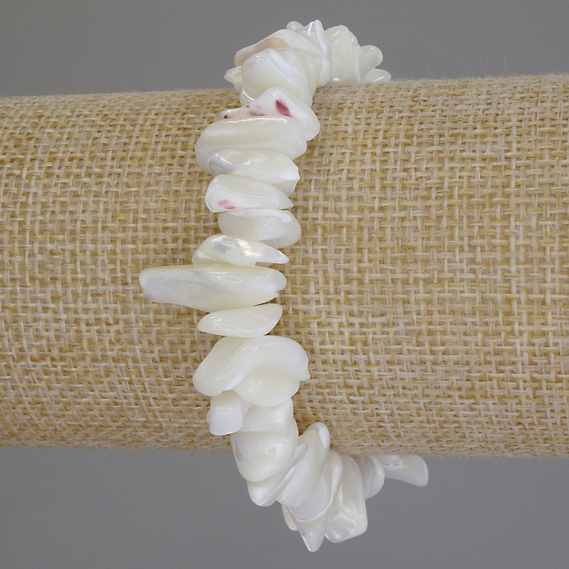 Brățară din fragmente de sidef, diametrul 8-12×3-5 mm, lungime 18 cm (elastic)