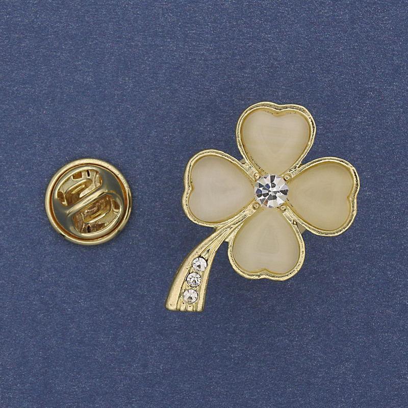 Broșă trifoi cu patru foi ochiul pisicii