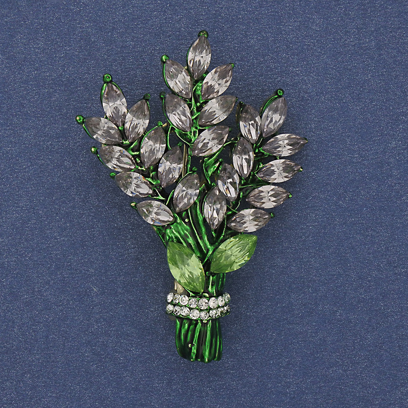 Broșă Crenguță cu strasuri violet deschis și albe, metal auriu, 43×29 mm +