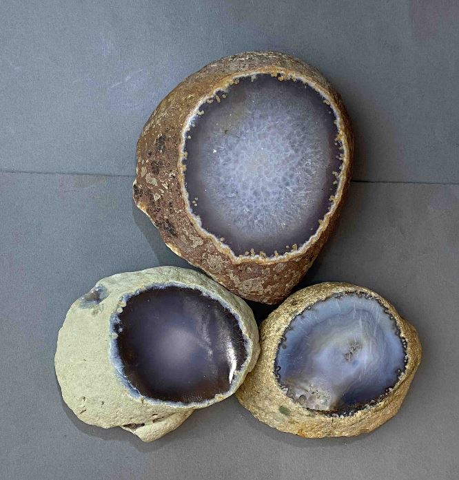 Fragmente suvenir din agat fumuriu (prețul pentru 1 bucată) greutate de la 300 g