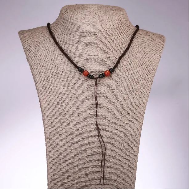 Șnur pentru bijuterii cu mărgea de carneol, lungime 65 cm