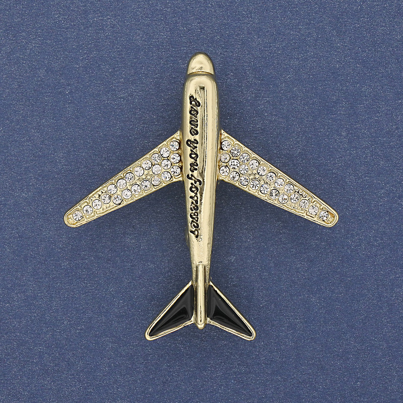Broșă în formă de avion, cu strasuri albe, metal auriu, 43×40 mm+