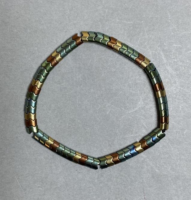 Brățară din hematit «Val», diametru 5,5×4 mm, lungime 18 cm, elastică