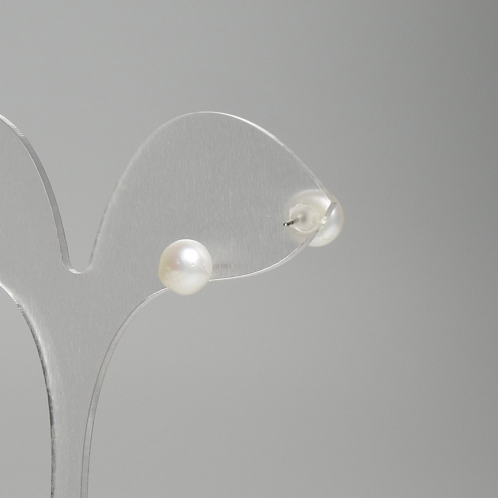 Cercei stud cu perle de râu, diametrul 6 mm+