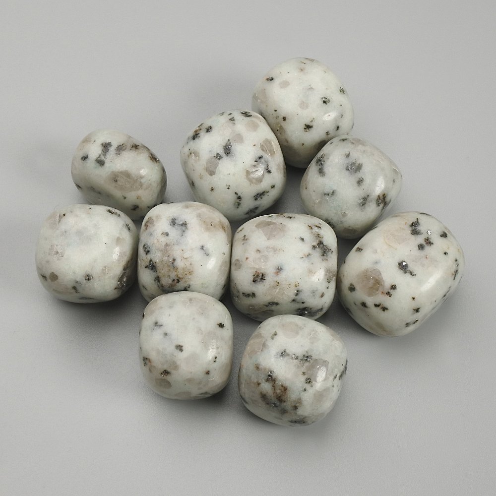 Jasp Kiwi, fațetat natural, bucăți fără gaură 16-18×16-22 mm ± (pentru 100 g ±)