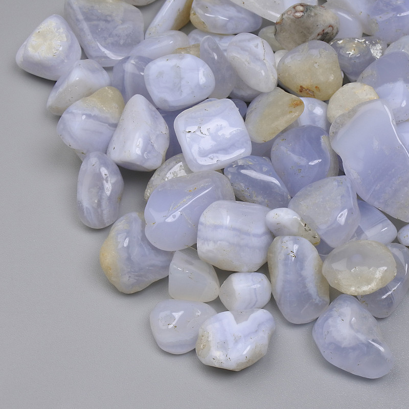 Fragmente de agată naturale, fără gaură, 8–22×8–12 mm ± (la 100 g ±)