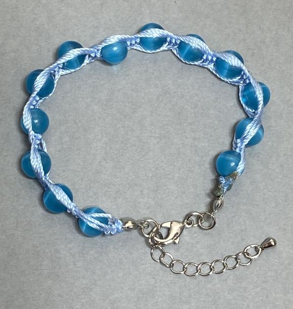 Brățară cu piatră ochi de pisică, bile netede, diametru 8 mm, lungime 18 cm, lanț extensibil de 5 cm