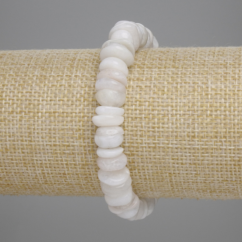 Brățară din adular granule, diametru 9–10 mm, 5×2–4 mm, lungime 18 cm, pe șnur elastic