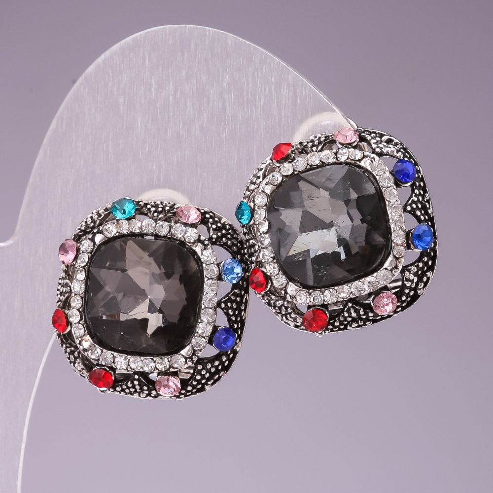 Cercei 2,3 cm, curcubeu pătrat, cu strasuri de cristal gri