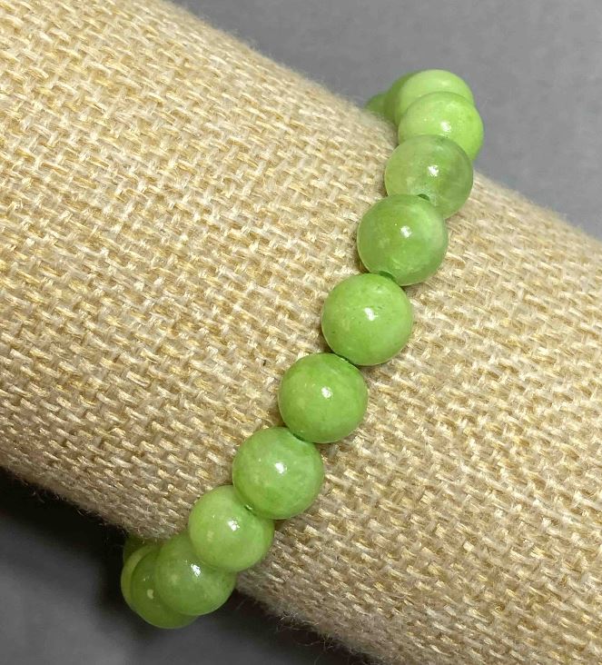 Brățară din piatră naturală onix pe elastic, diametrul de 8 mm, lungimea 18 cm