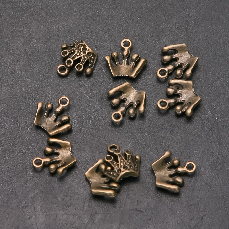 Furnitură pentru pandantiv «Coroană», diametrul 12 mm, lungimea 13 mm, diametrul 1,5 mm, ambalaj 20 g, 28 buc. (+/-)