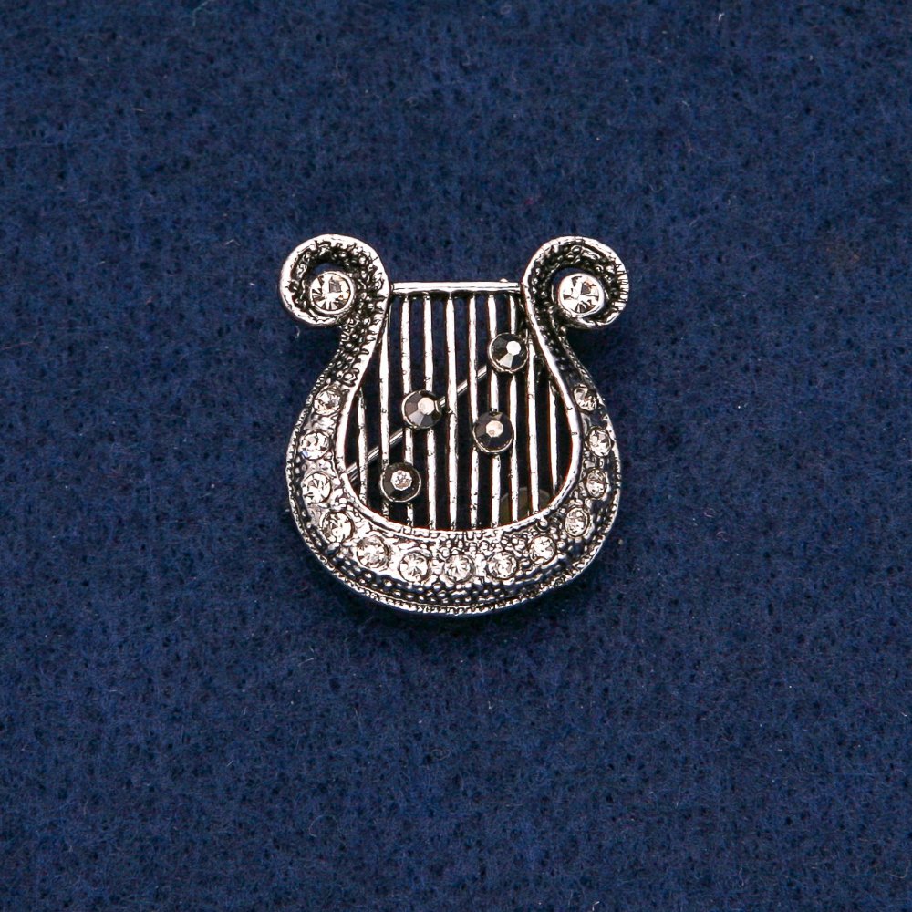 Broșă Liră, 25×23 mm, în strasuri închise la culoare, metal închis