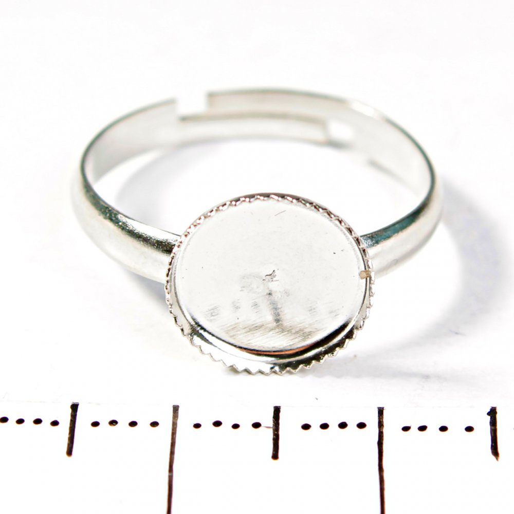 Preț pe pachet / 10 buc. Bază rotundă pentru inele cu margine zimțată, 10 mm