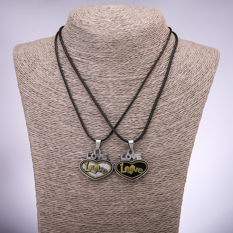 Парні кулони дружби Серця Love, довжина 42-48см, діаметр 30х25мм