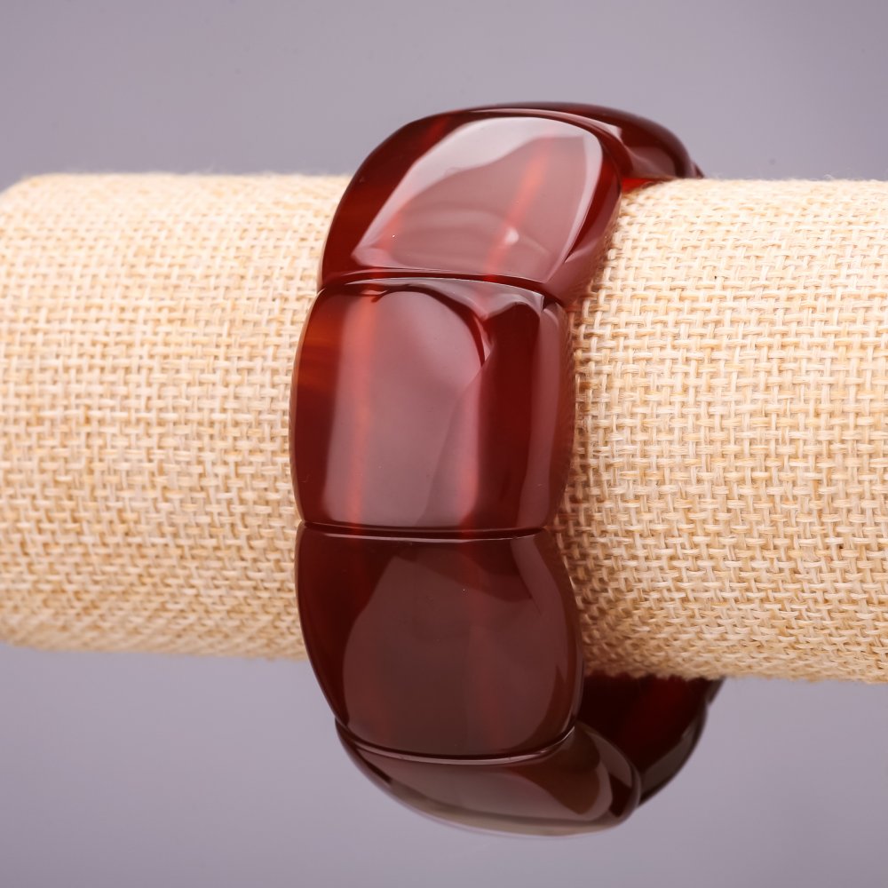 Brățară elastică din carneol natural, zale netede 30×25 mm +/- circumferință 18 cm