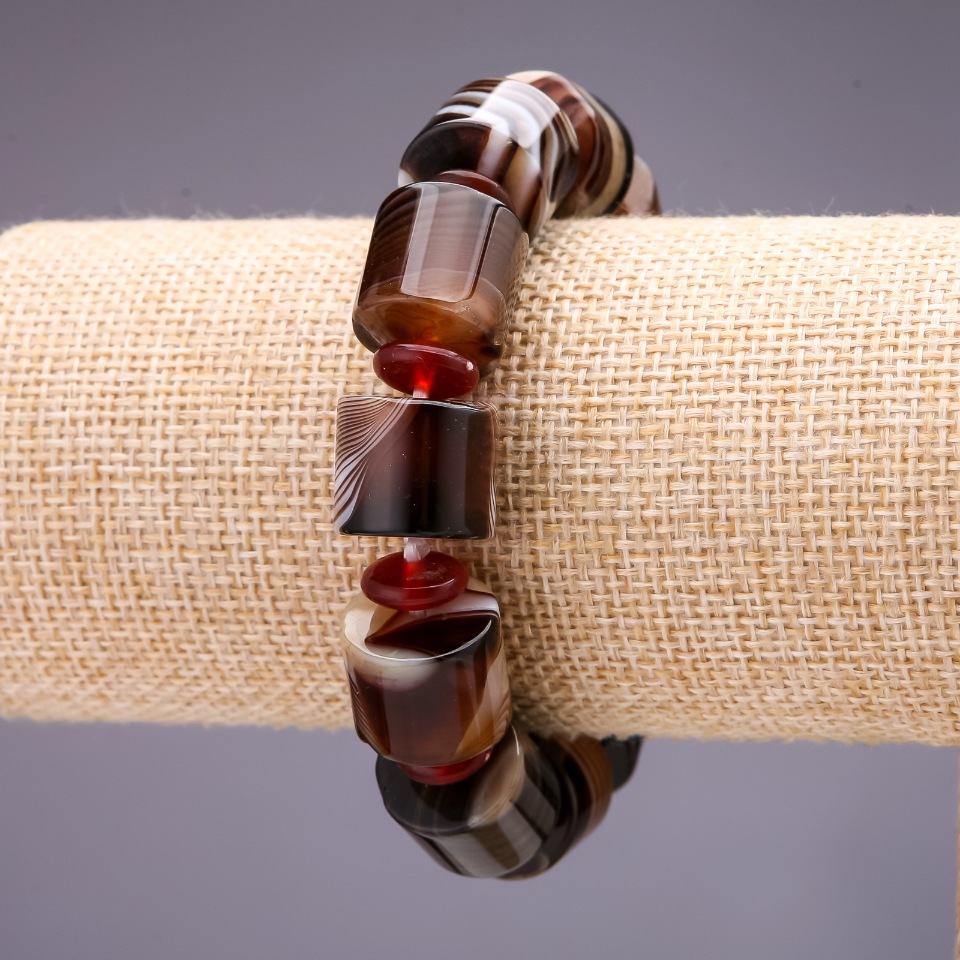 Brățară din agat în formă de barilă, 15×12 mm, lungime 18 cm, pe elastic