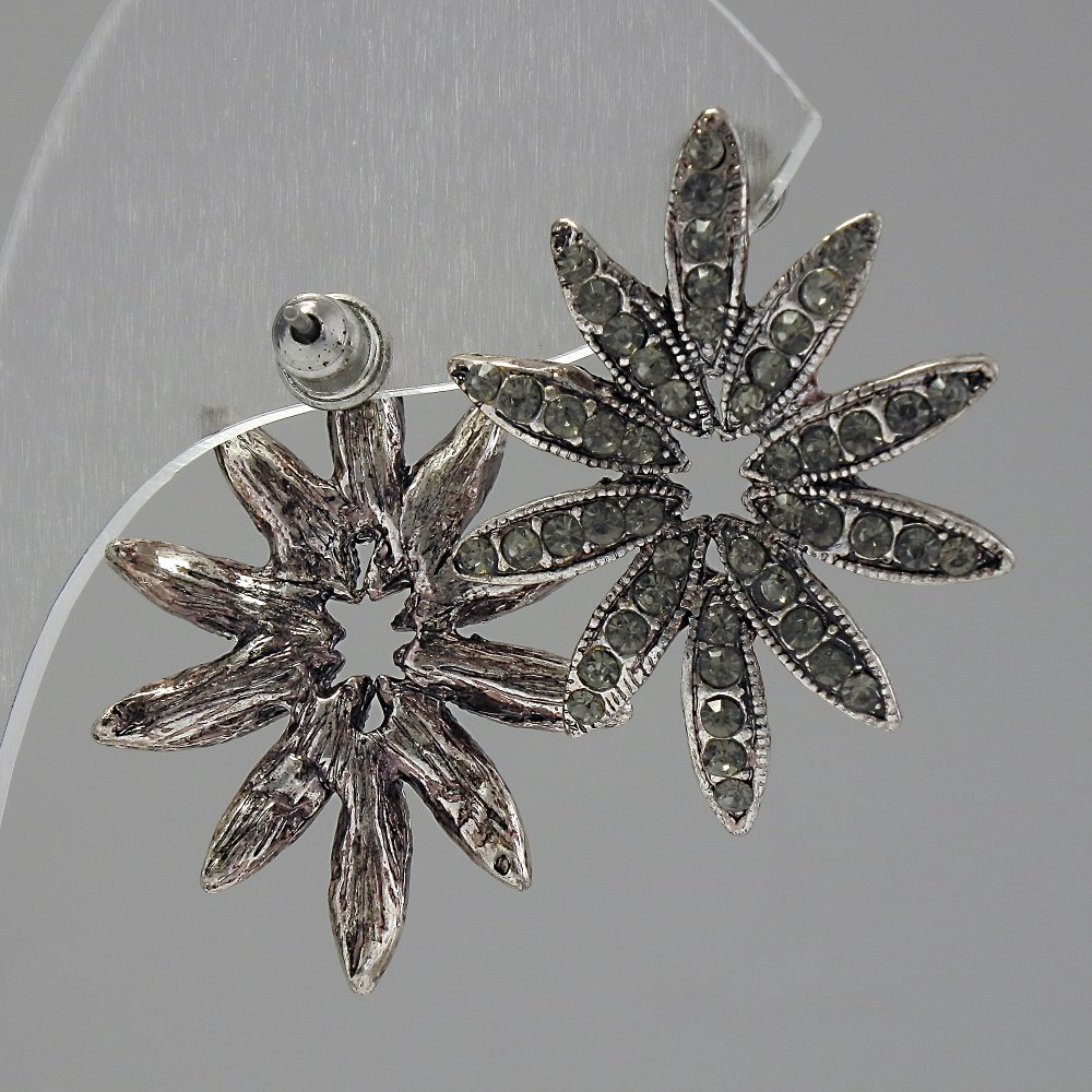 Cercei cu știft „Floare”, cristale transparente, metal placat cu argint, 30 mm