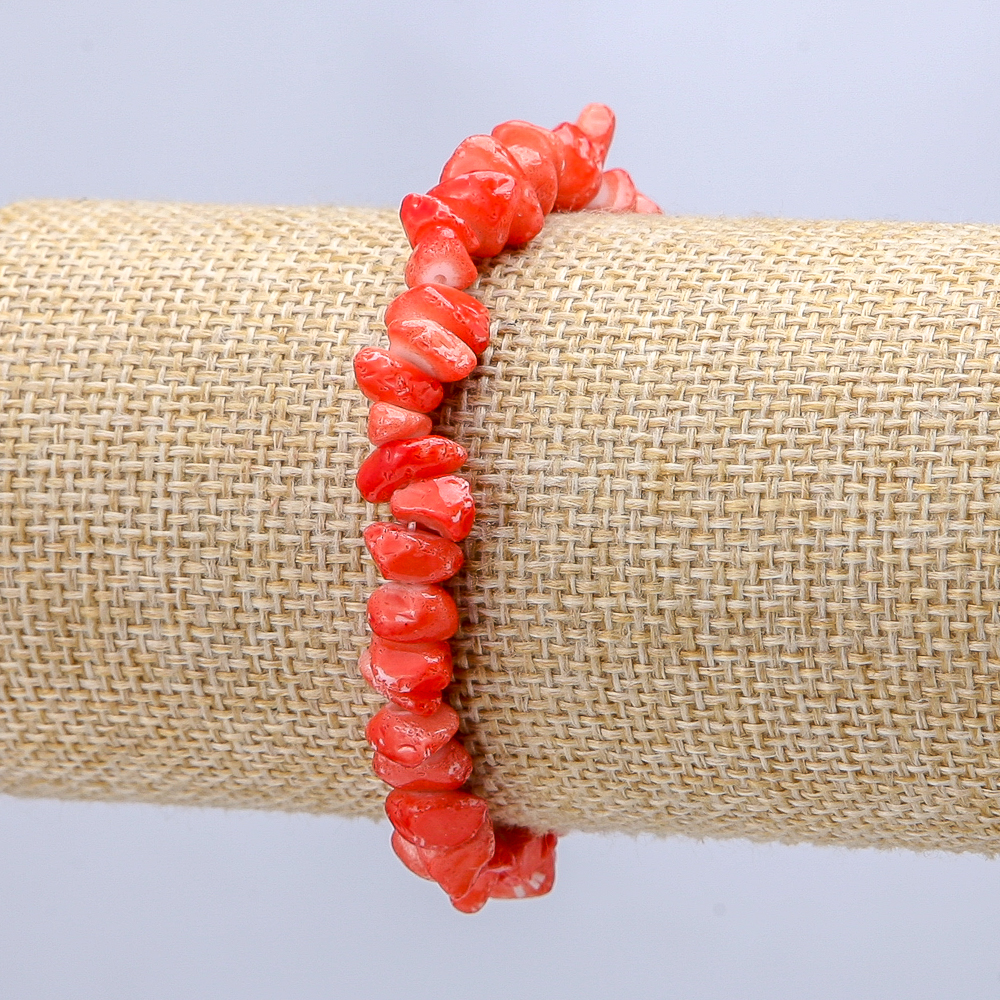 Brățară din sidef tonat pe elastic, fragmente de 7(±)mm, lungime 18 cm