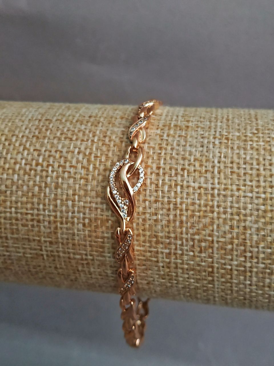 Brățară Xuping cu placare cu aur 18K și cristale albe