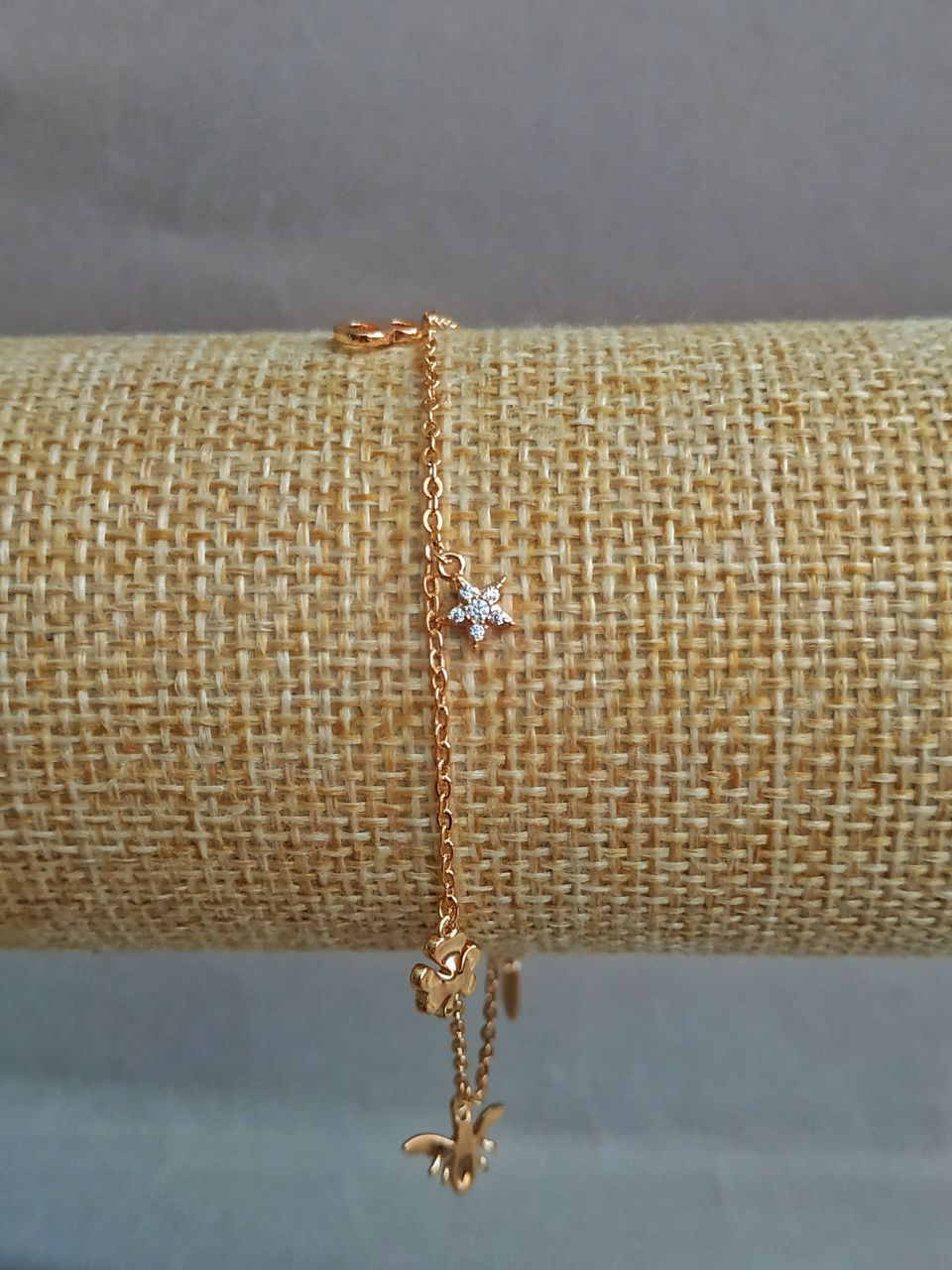 Brățară Xuping placare cu aur 18K cu cristale albe, lungime 19–21 cm, grosime 1,2 mm