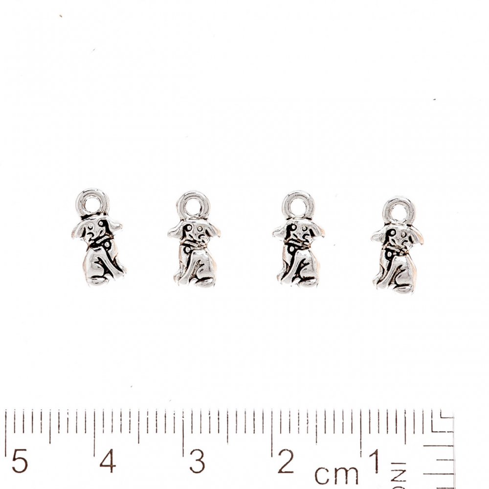 Pandantiv în formă de câine, 12x6 mm, ambalaj 20 g, ±37 buc.