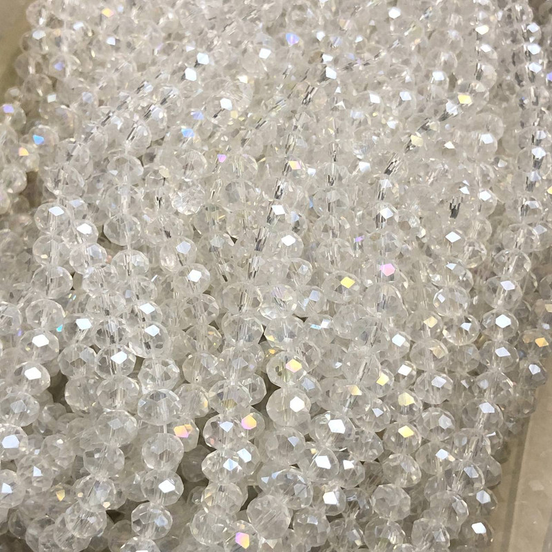 Mărgele ceh alb pe fir — albe, transparente, cu nuanță de benzină, rondel facetat, diametru 6x4,5 mm, lungime 38-40 cm +