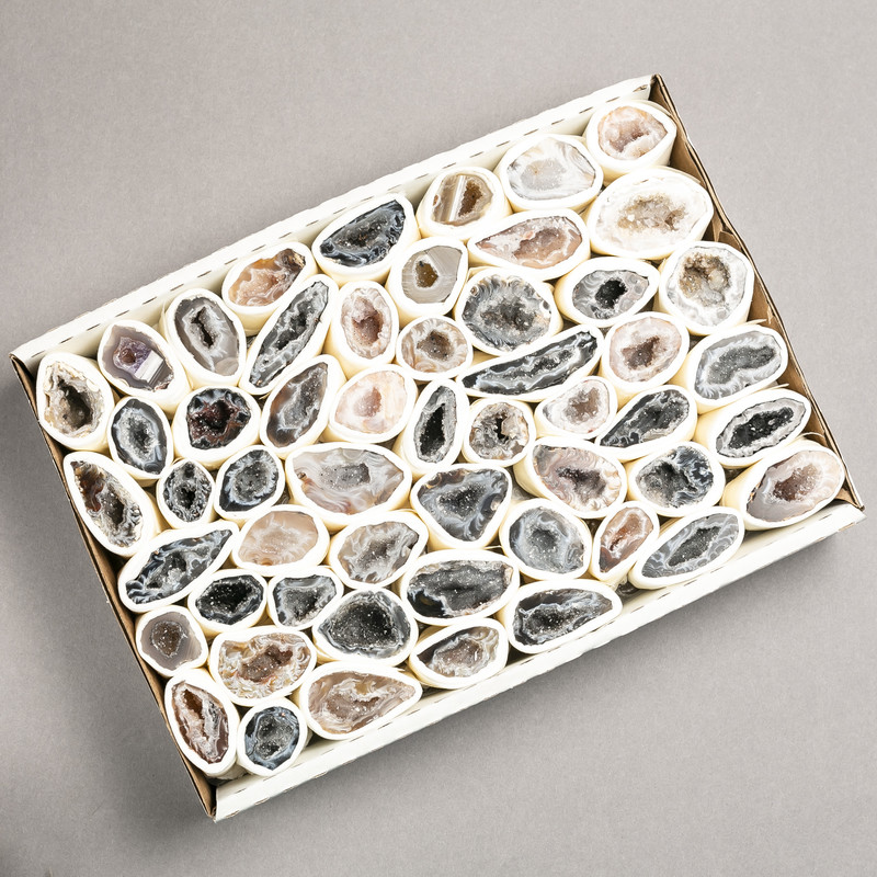 Geodă decorativă de agat, asortiment mic (pentru 1 bucată)
