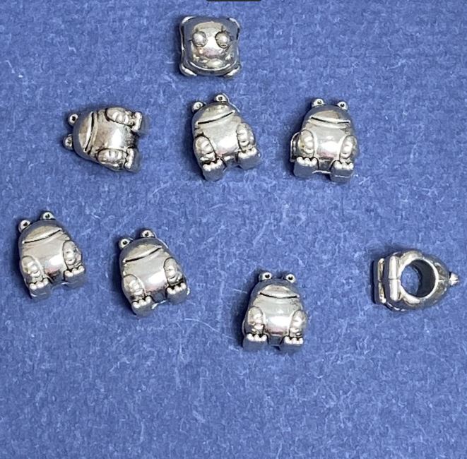 Mărgea Pandora Broască 10x8mm, diametrul 5 mm, finisaj 20 g ± 13 buc.