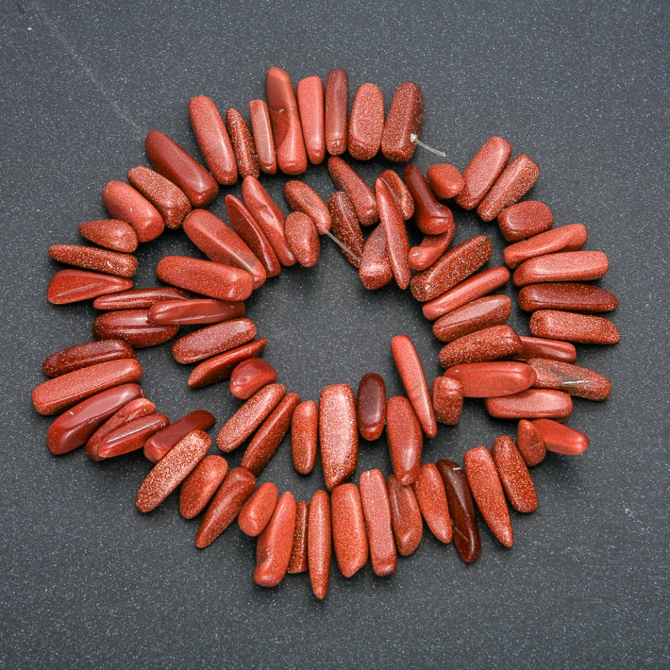 Șir de piatră naturală Aventurin «Nisip auriu» fragmente în formă de ac, diametrul 20×6 mm, lungime 40 cm +