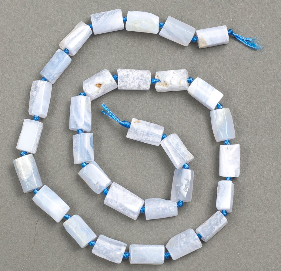 Mărgele pe șnur din piatră naturală – Agat albastru, tăiate, diametru 12-11×7-6 mm, lungime 40 cm+