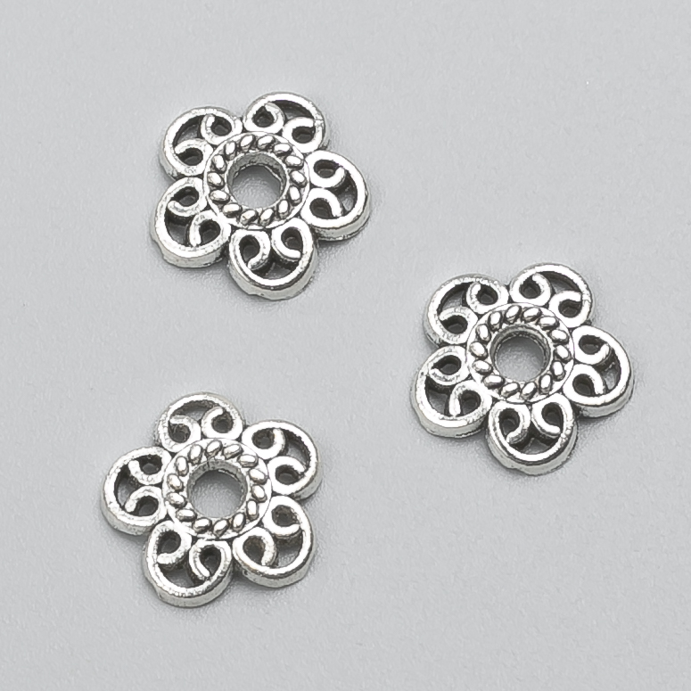 Capăt de furnitură, culoare metal argintiu, diametru 12×2(±)mm, ambalaj -20 g, 52(±) bucăți