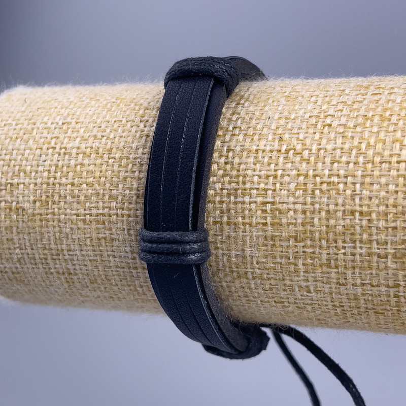 Brățară pentru bărbați, lungime 18–25 cm, grosime 12 mm, piele ecologică neagră, cu închidere reglabilă